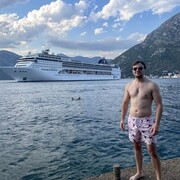  Herceg-Novi,   Maxim, 26 ,   ,   , 