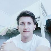  ,  Andre, 28