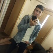  ,  Farhod, 26
