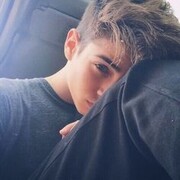  ,   Ikrom, 33 ,   ,   , c 