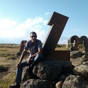  ,   Garik, 37 ,   
