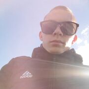  ,  Danil, 22