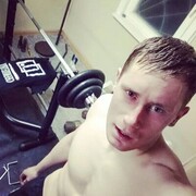 ,   Denis, 32 ,   ,   , c , 