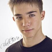  ,   Artem, 30 ,   ,   , c 