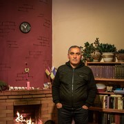  ,   Gocha, 59 ,   ,   , c 