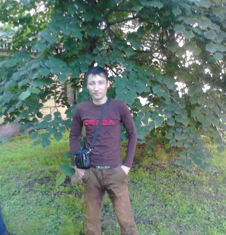  54708356  NIK, 43 ,    -