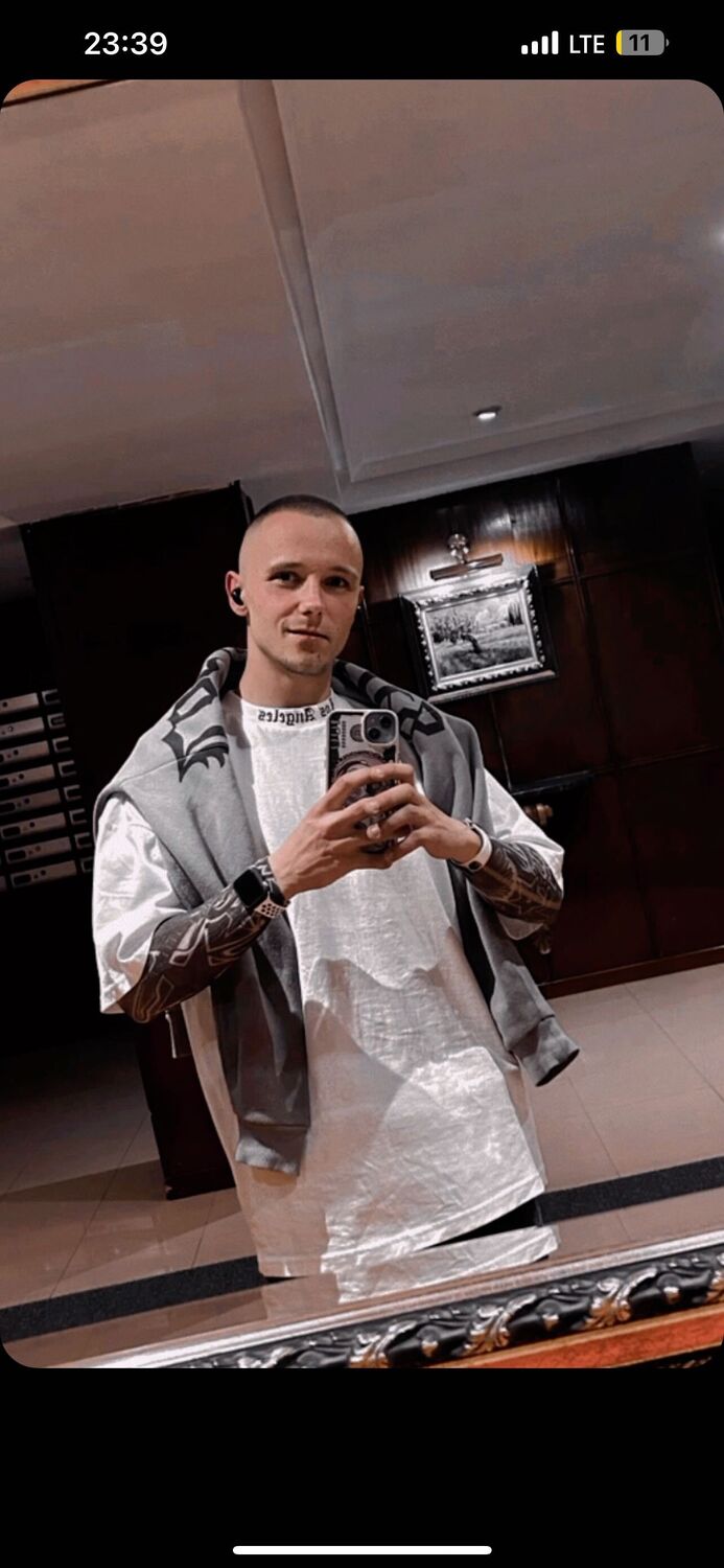  43531696  Alex, 24 ,    Alcorcon