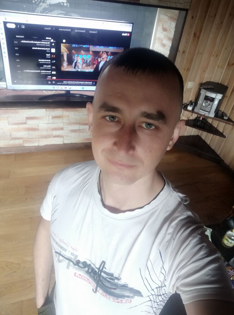  32973196  , 34 ,    