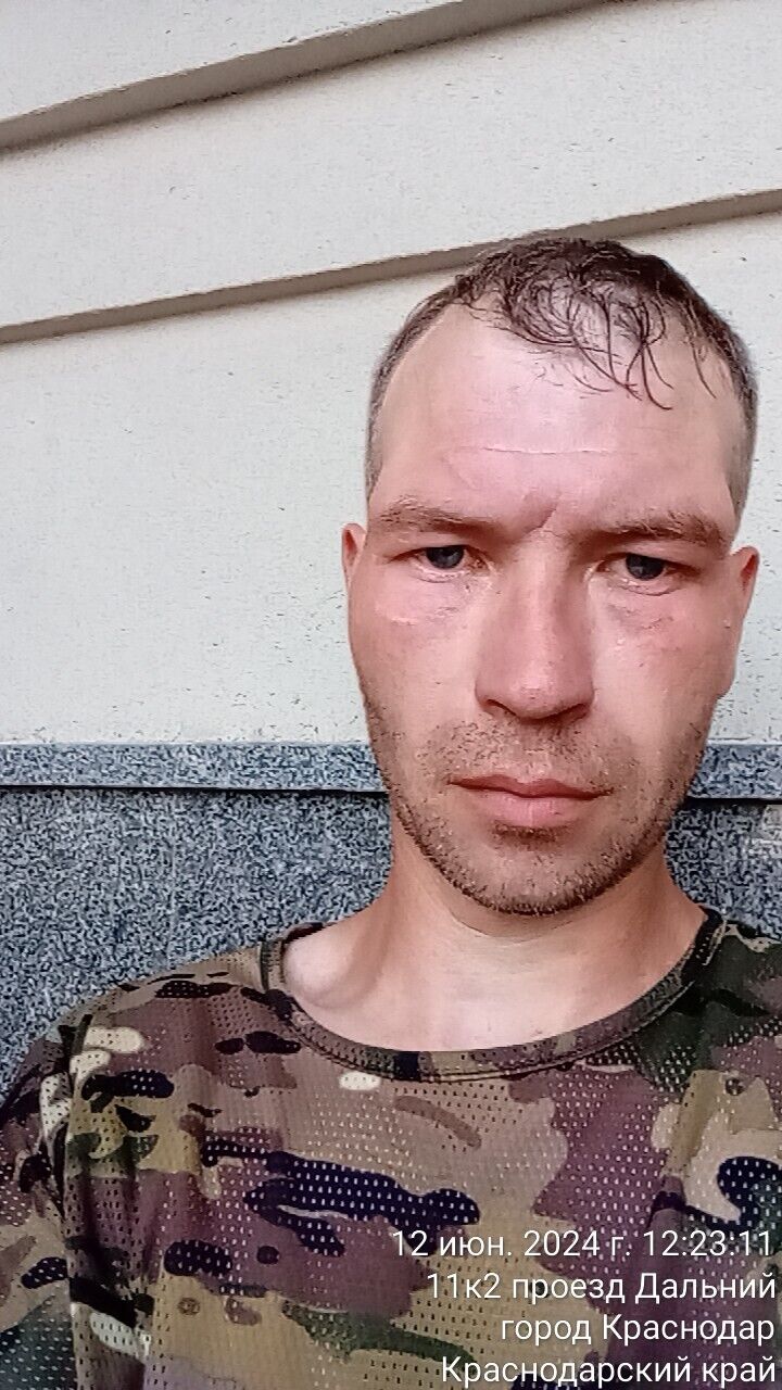  48312446  , 42 ,    