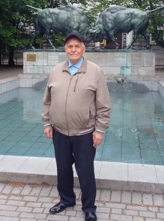  54156286  , 74 ,    -