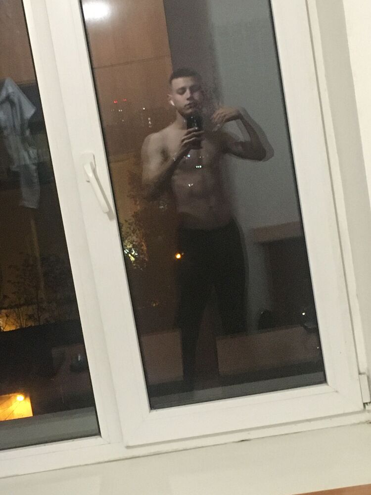  30604596  , 22 ,    