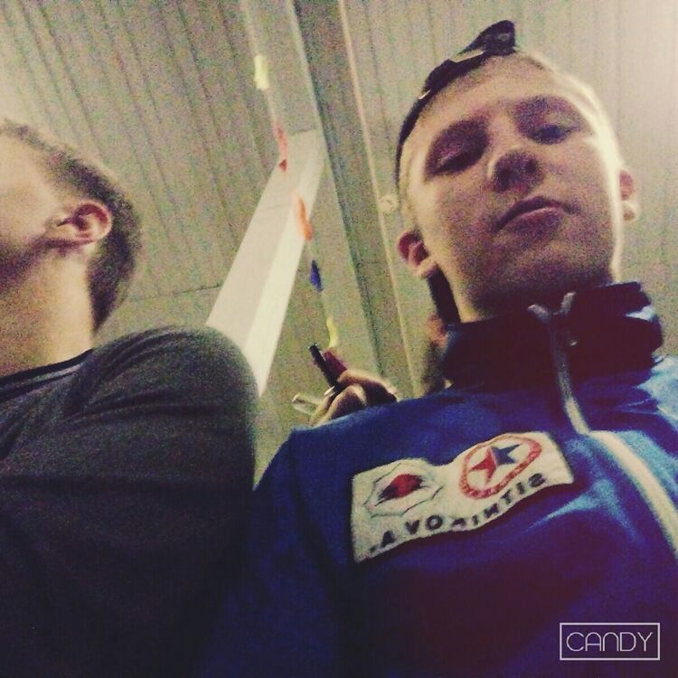  8368996  , 28 ,    -