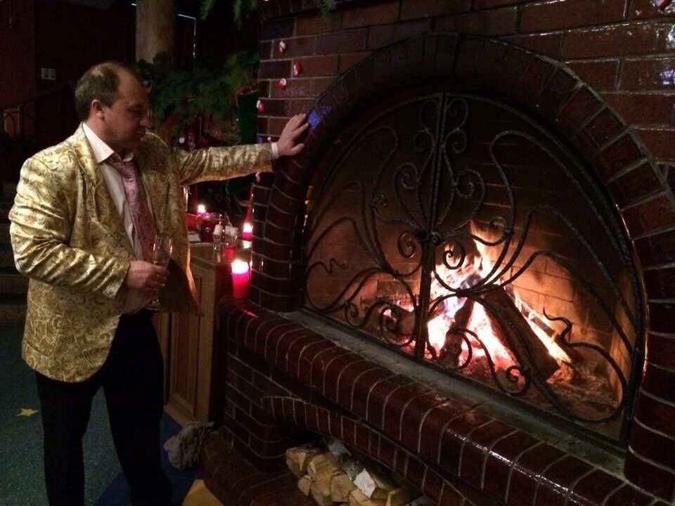  5409176  Viktor, 49 ,    