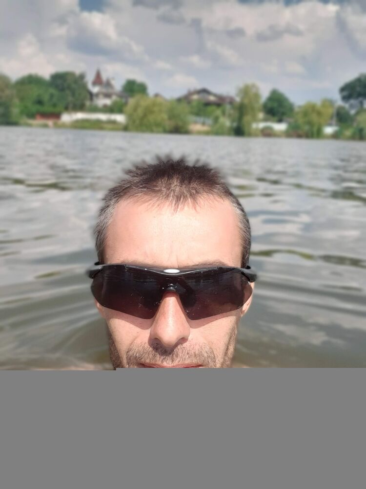  42981386  , 36 ,    