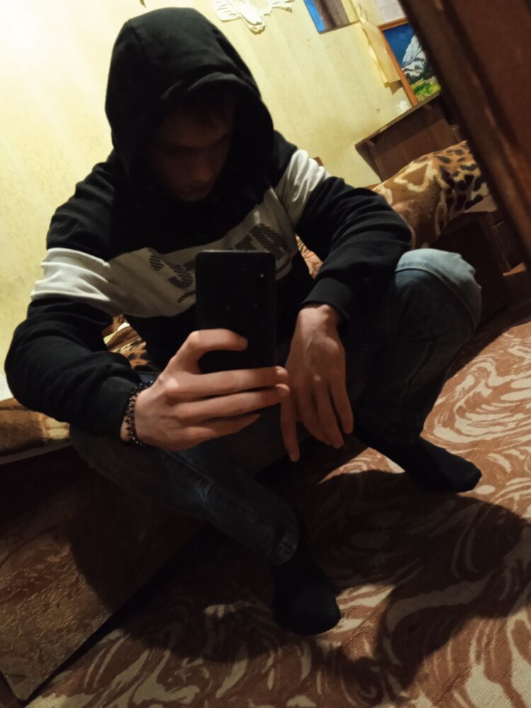  31829086  , 22 ,    