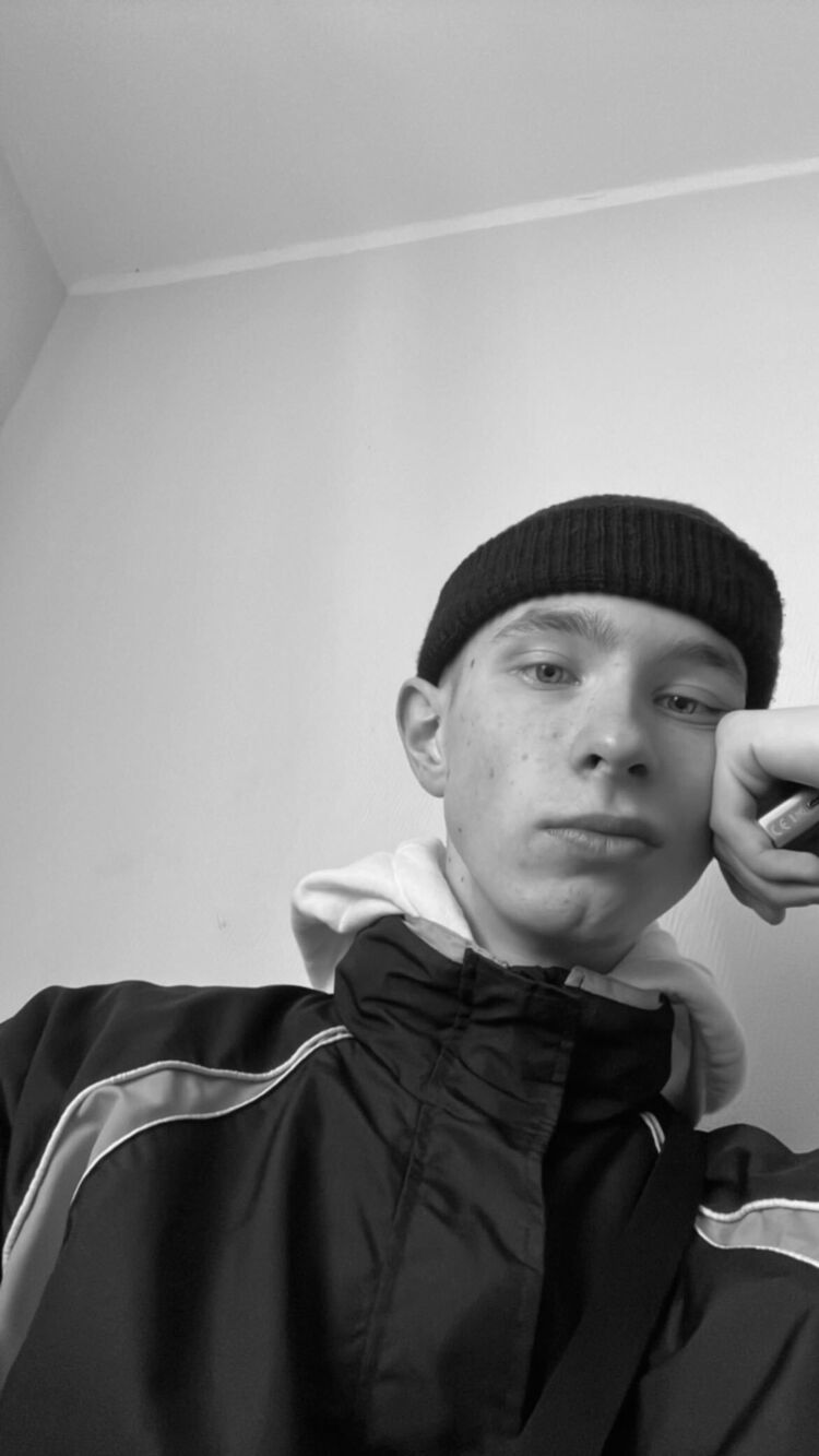  36051846  , 22 ,    