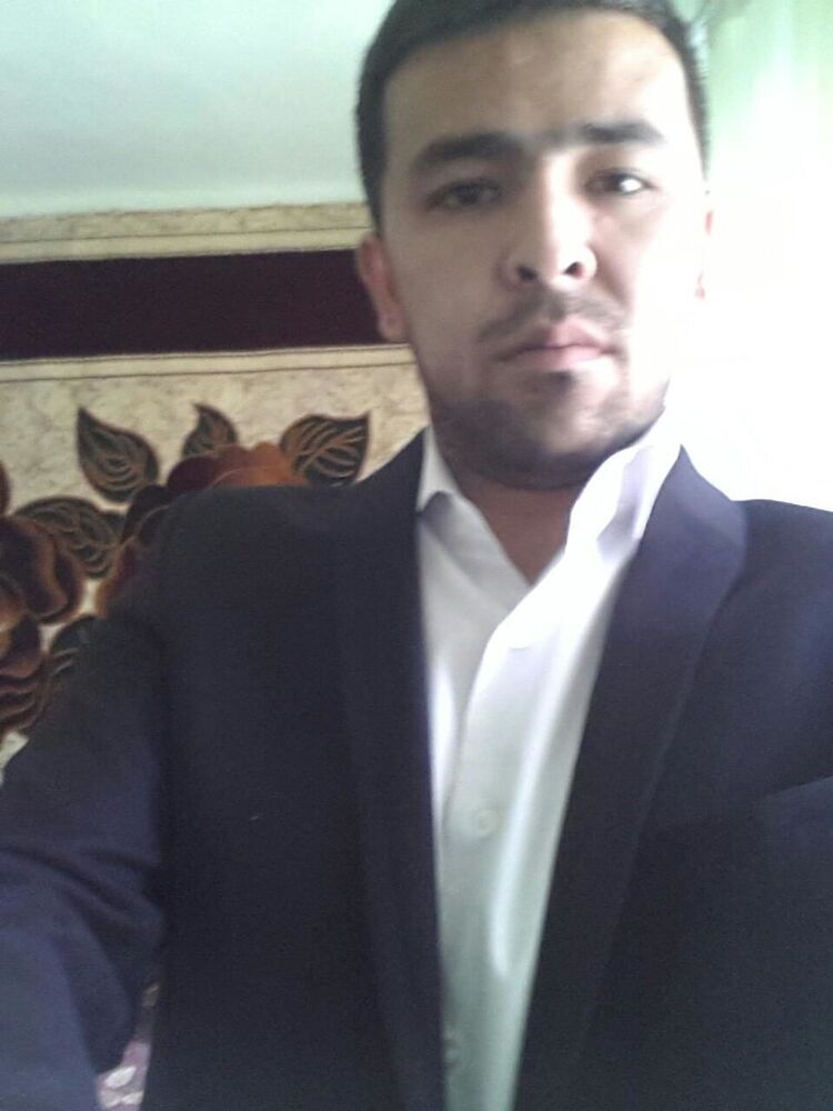  ,   Bob, 35 ,   ,   , c 