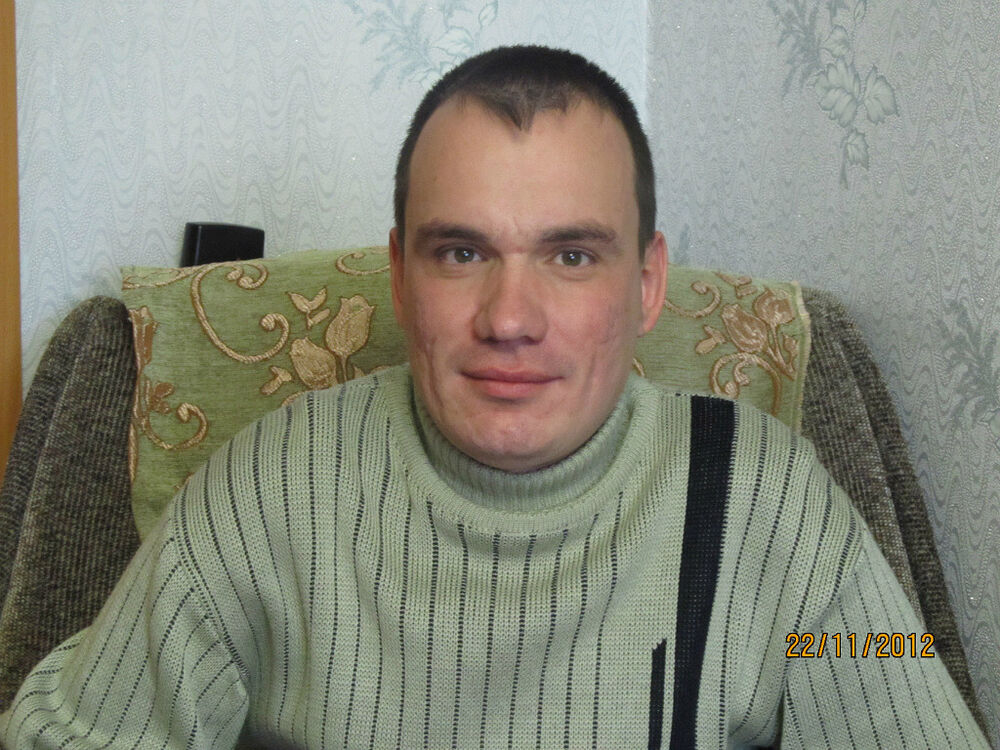  8295306  Evgenij, 44 ,    