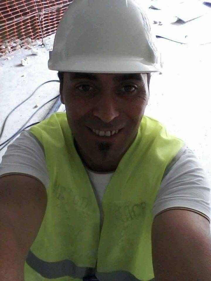  17554186  Deniz, 40 ,    