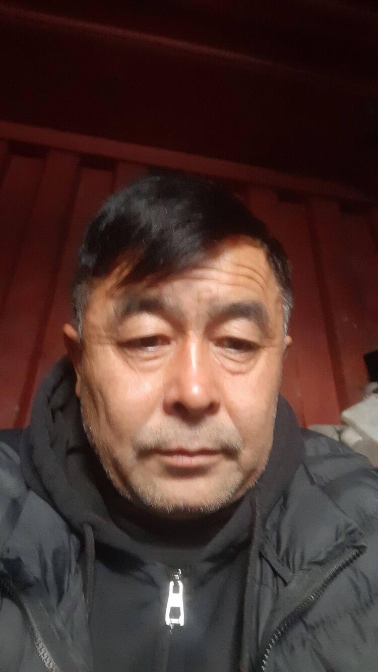  40432446  , 48 ,    