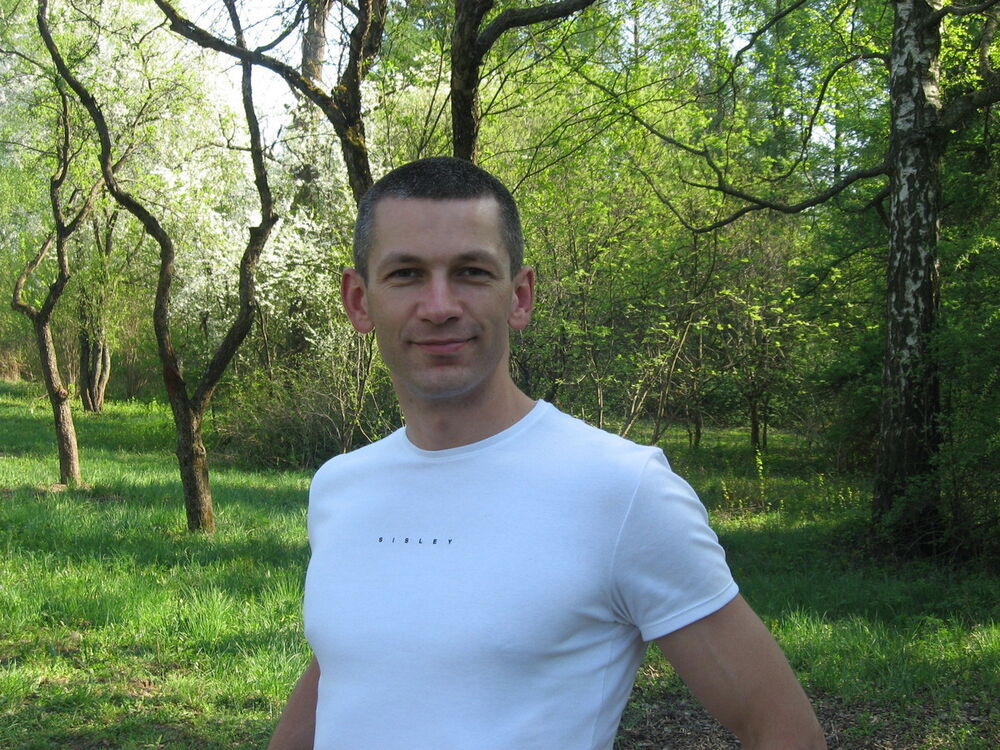  ,   Alex, 44 ,   ,   , c 