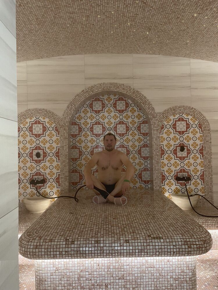  54201156  , 49 ,    -