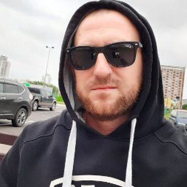   ,   Alex, 38 ,   ,   