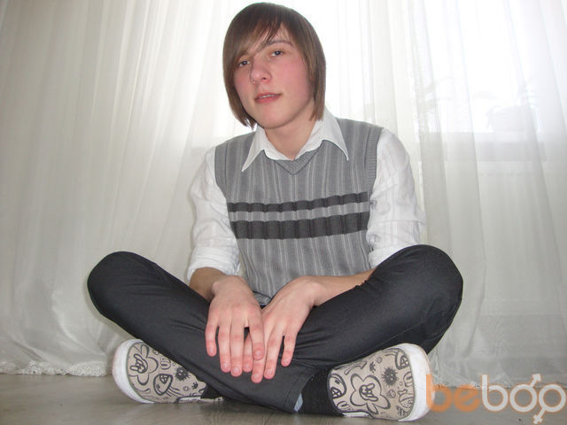 ,   Andrei, 32 ,   ,   , c 