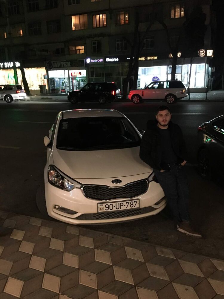  24703796  Ruslan, 33 ,    King George