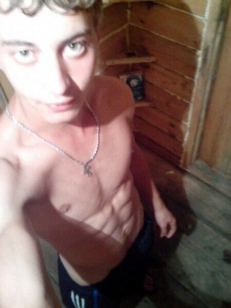  ,   Maks, 27 ,   ,   , c 