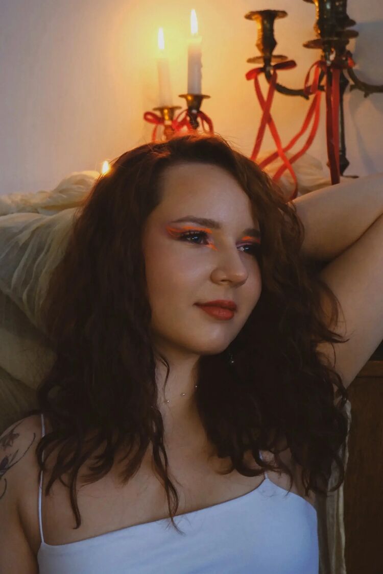 ���� 51754706 ������� �������, 32 ����, ���� ���������� � ������������