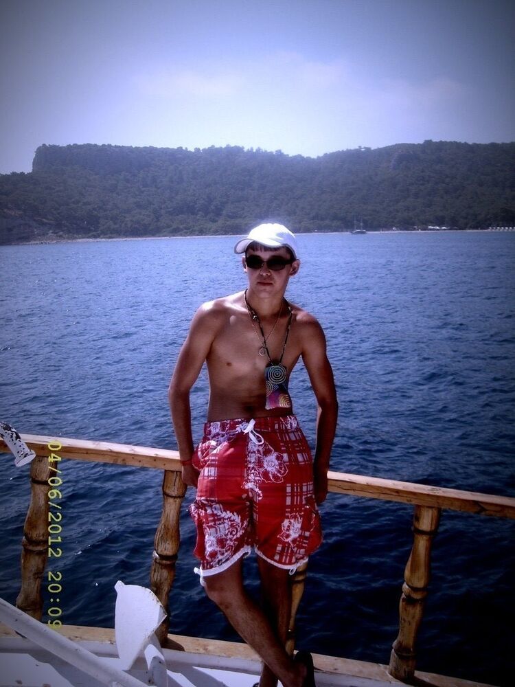  ,   Timur, 35 ,  