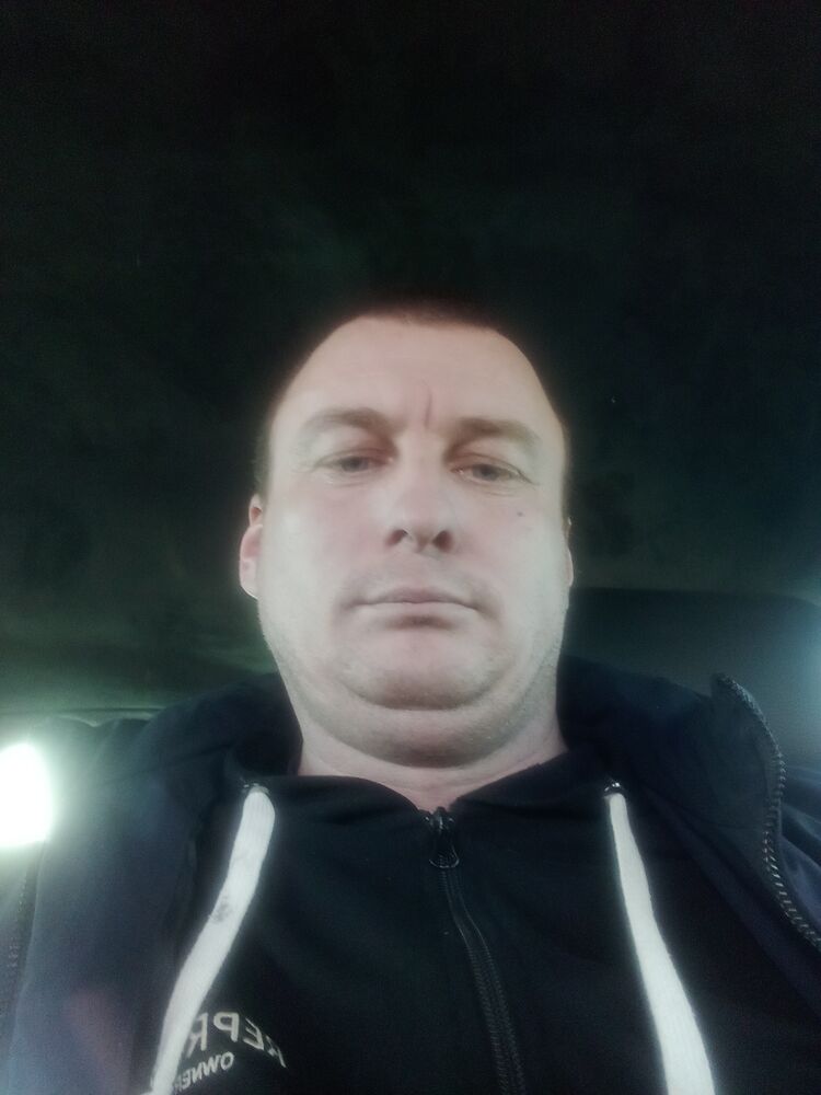  48834256  , 42 ,    
