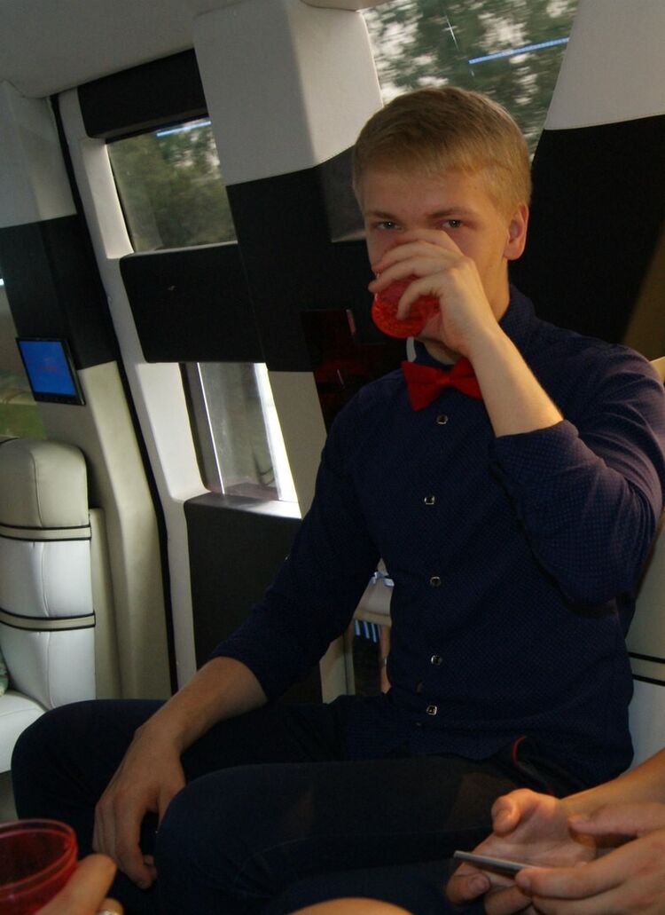  ,   Dd, 31 ,   