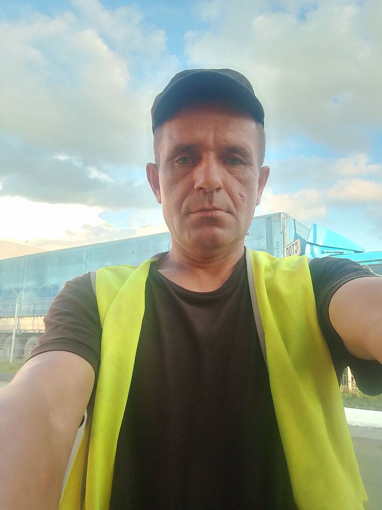  48300146  , 44 ,    