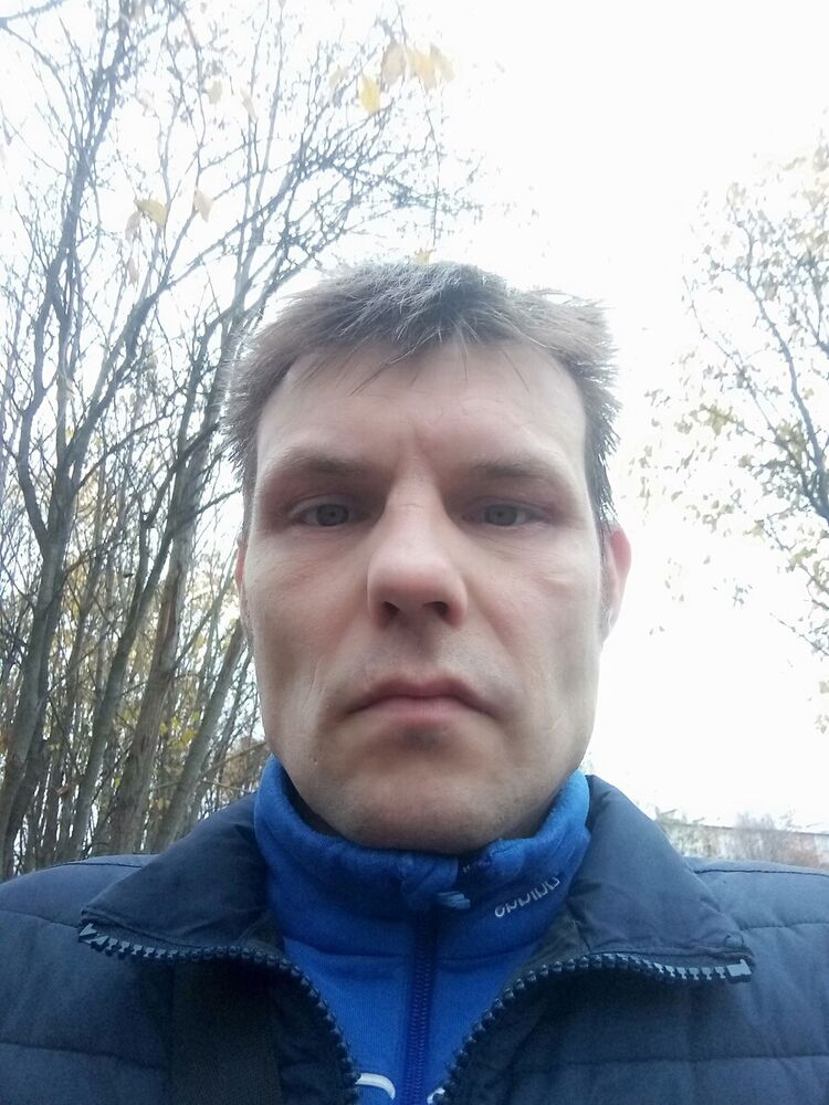  22357086  Mihail, 40 ,    
