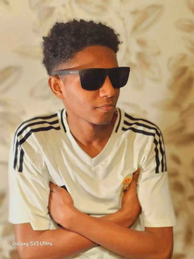  52555736  , 21 ,    -