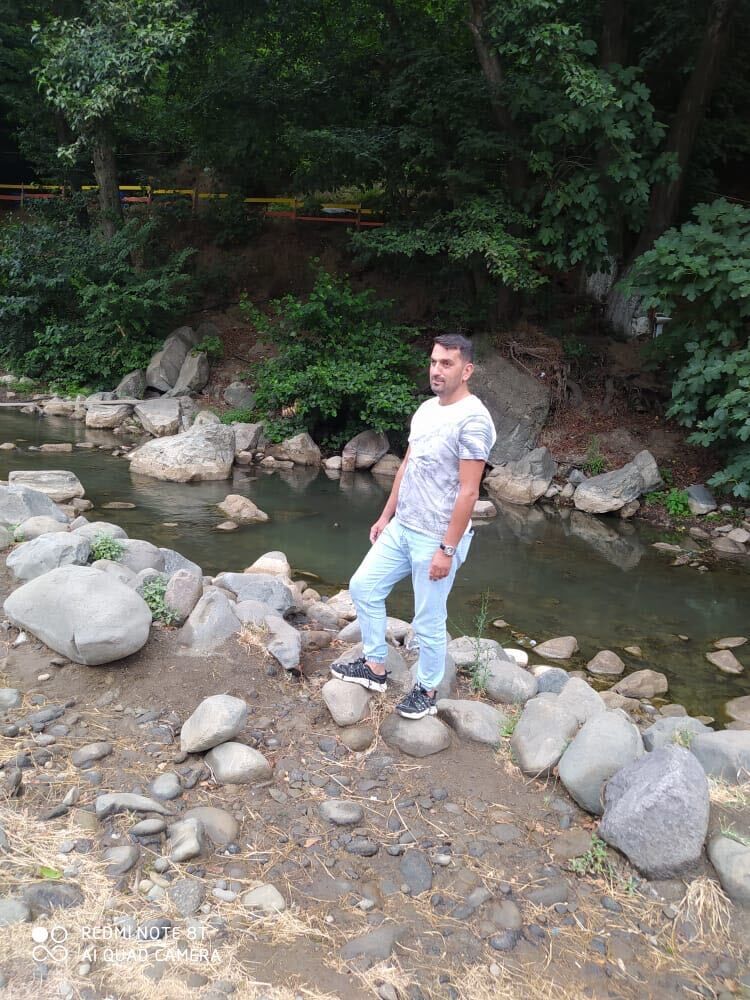  24510616  Huseynov, 40 ,    