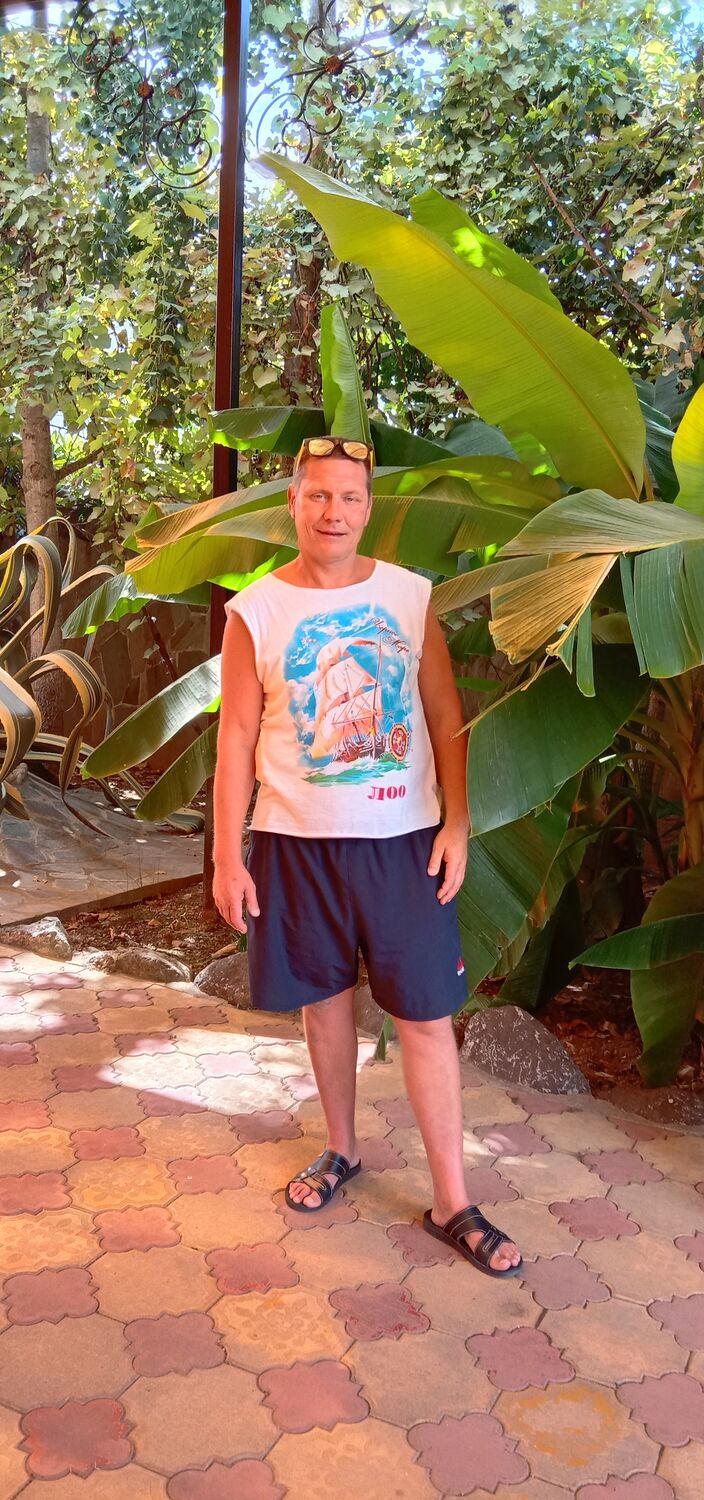  28468426  Andrey, 48 ,    