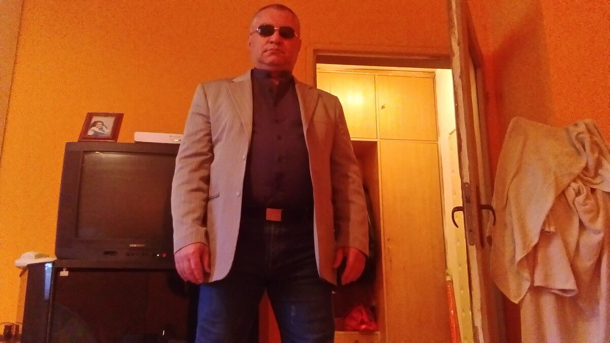  Pleven,   Boria, 51 ,   ,   , c 