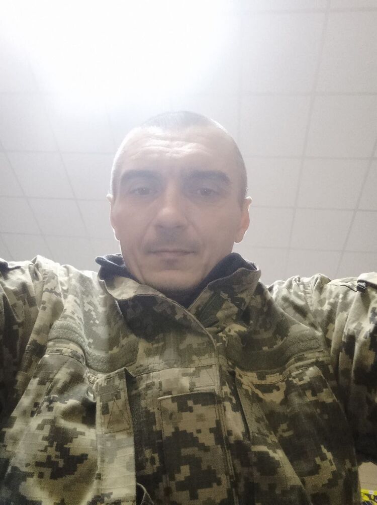  25687696  Morjchok, 45 ,    