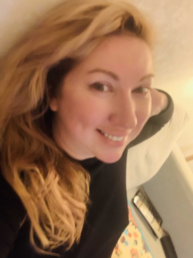  ,   Marina, 44 ,   ,   , c 
