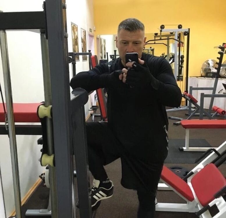  ,   Timur, 43 ,   ,   , c 