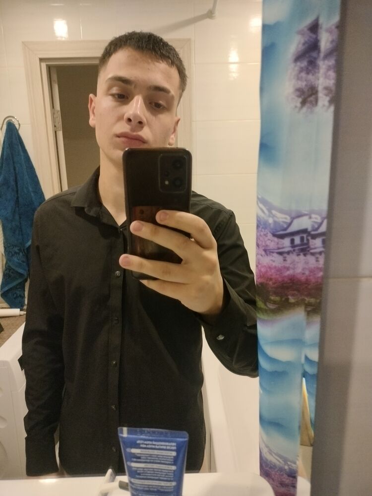  46837296  , 20 ,    