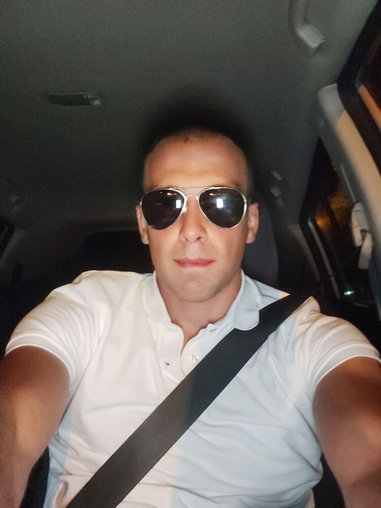  17452946  Beqa, 31 ,    