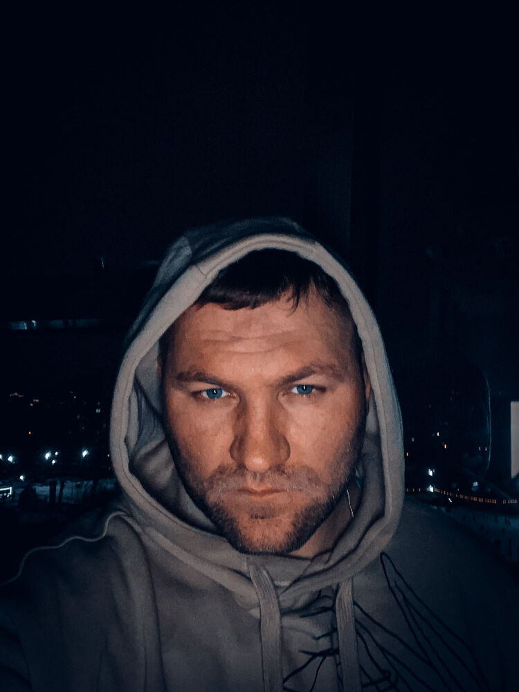  35607806  Alexey, 38 ,    