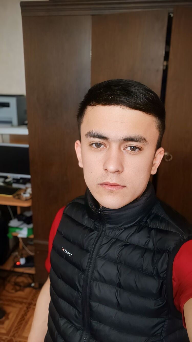  42711876  , 22 ,    