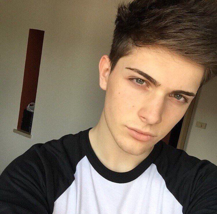 ���� 31723016 ����� ����, 21 ���, ���� ���������� � ������