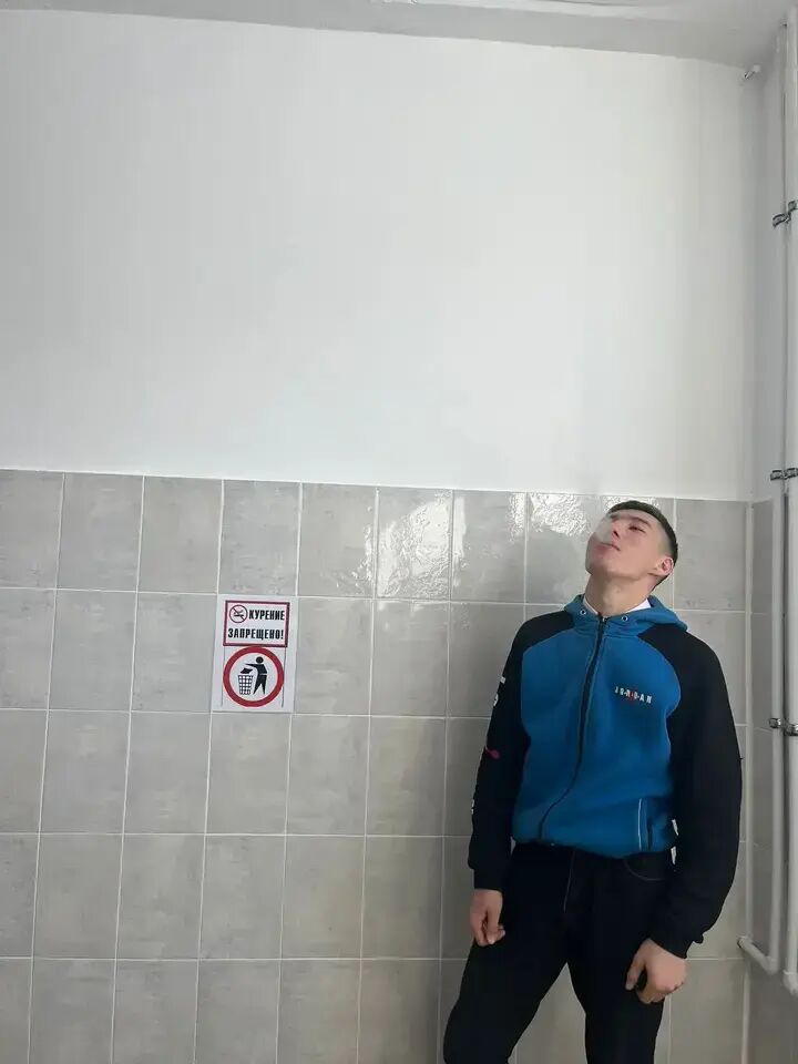  48232736  , 19 ,    