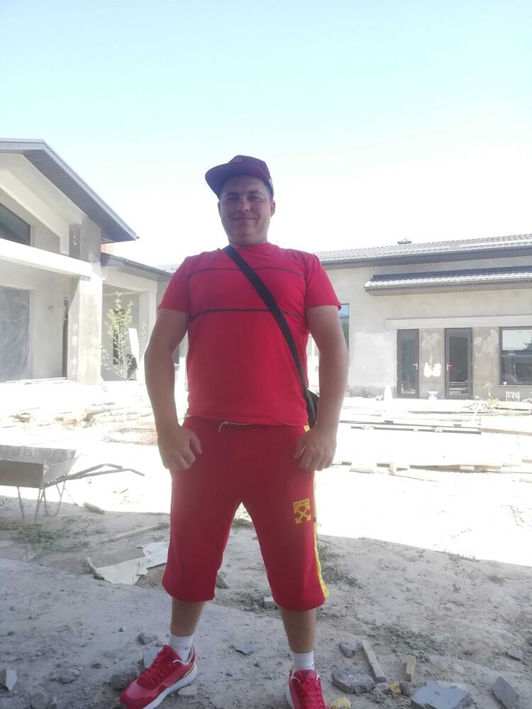  21401616  , 37 ,    